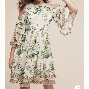 Anthropologie Varun Bahl Petra Ruffled Open-Shoulder floral Dress 14